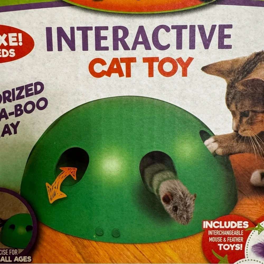 Pop N' Play Interactive Cat Toy Green Auto Shut Off Timer Three Speed Settings